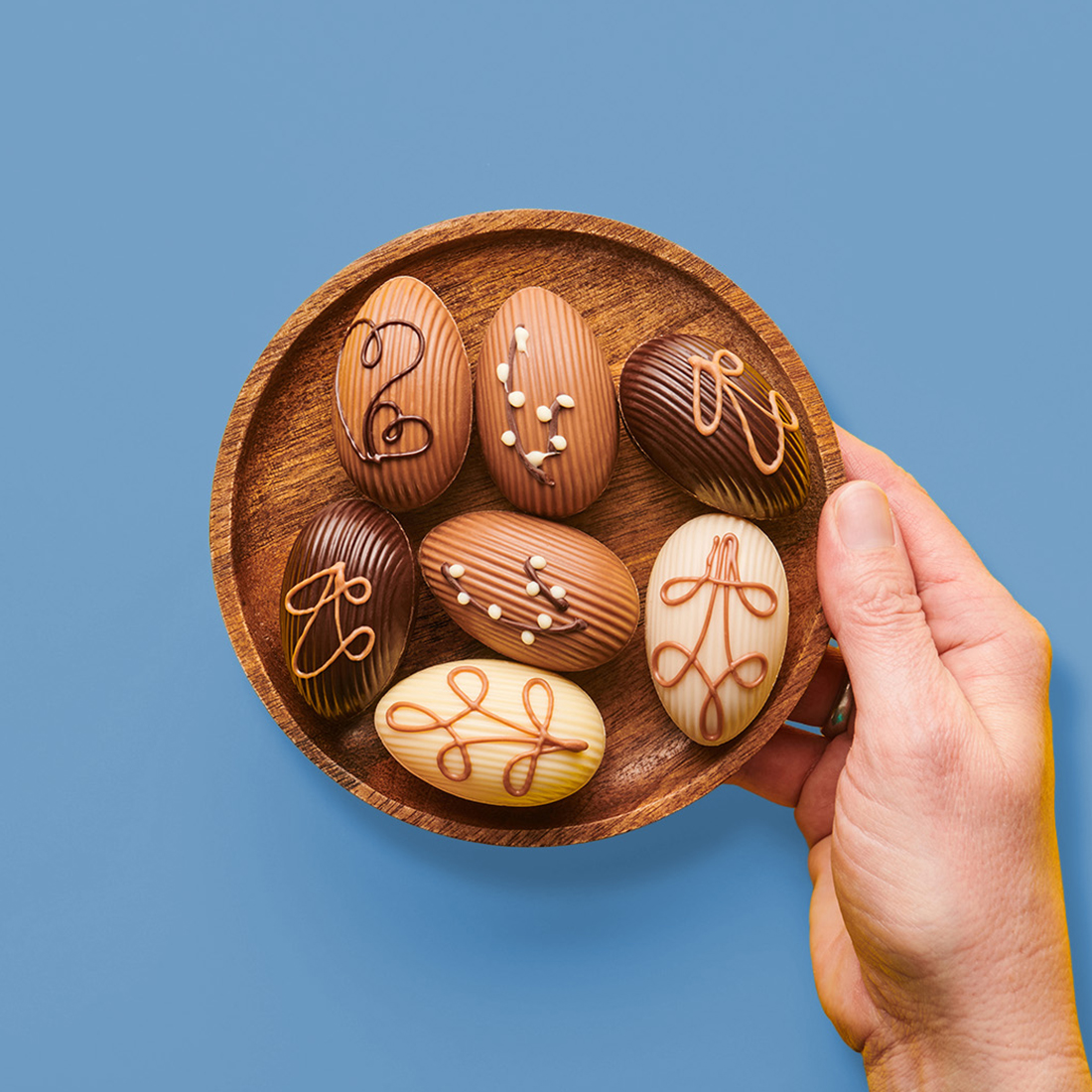 Stimmungsbild: Dessert Eier in einer Schale